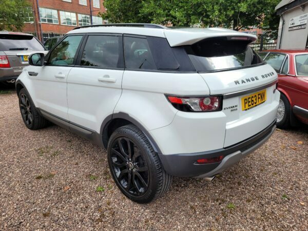 Land Rover Range Rover Evoque 2.2 Sd4 4Wd White #4