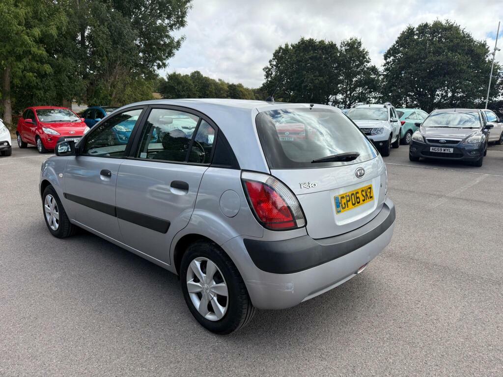 Kia RIO 1.4 Zapp Silver #6