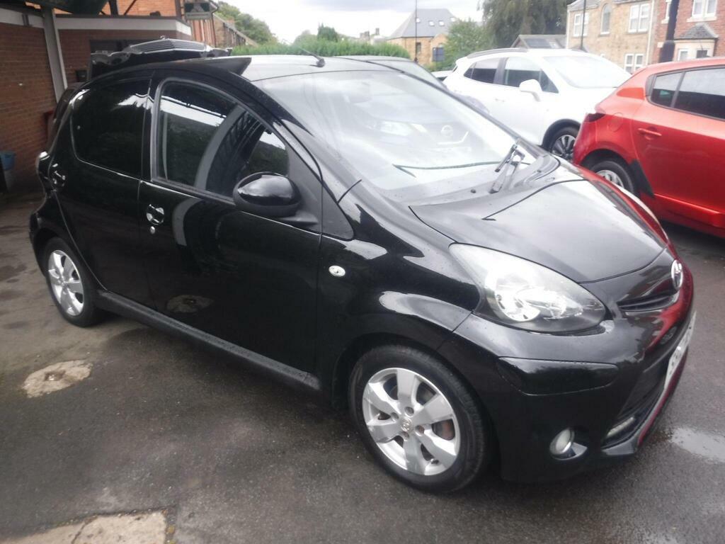 Toyota Aygo 1.0 Vvt-i Fire Euro 5 Black #3