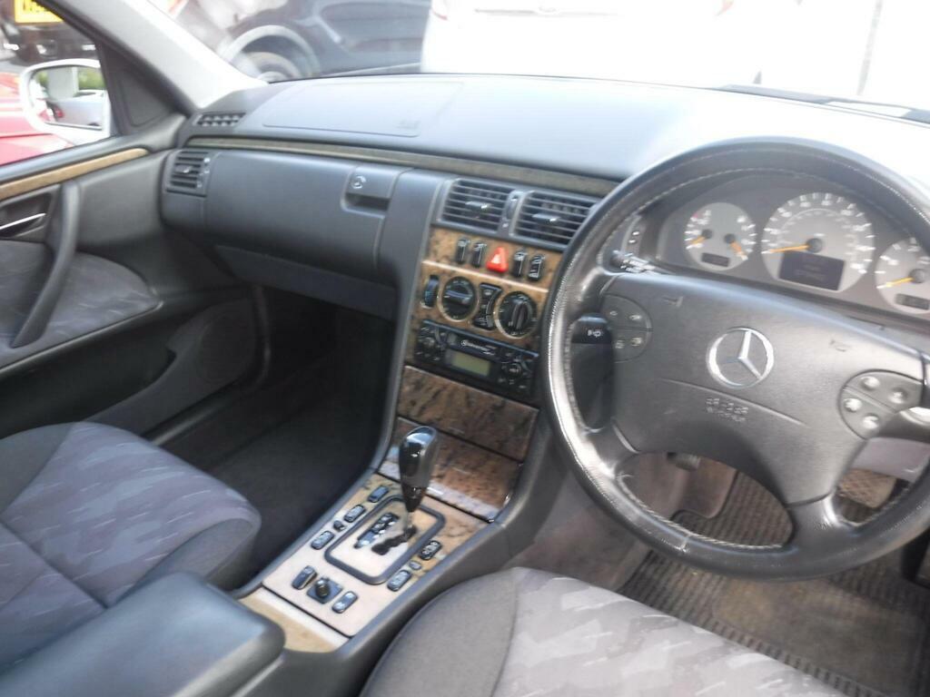 Mercedes-Benz E Class E320 Cdi Elegance Silver #16