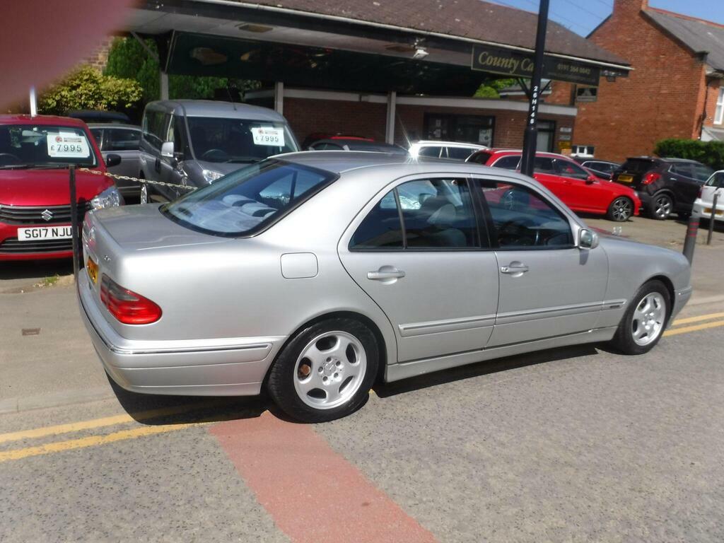 Mercedes-Benz E Class 3.2 E320 Cdi Avantgarde Silver #5