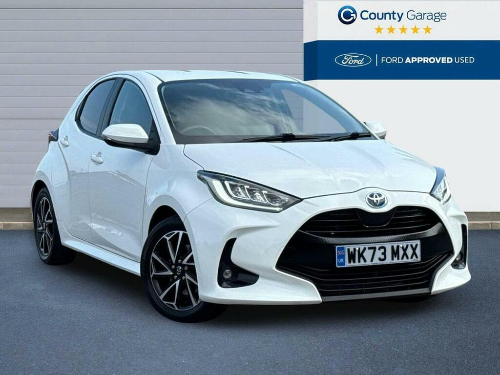 Toyota Yaris 1.5 Vvt H Design Hatchback Hybrid E Cvt White