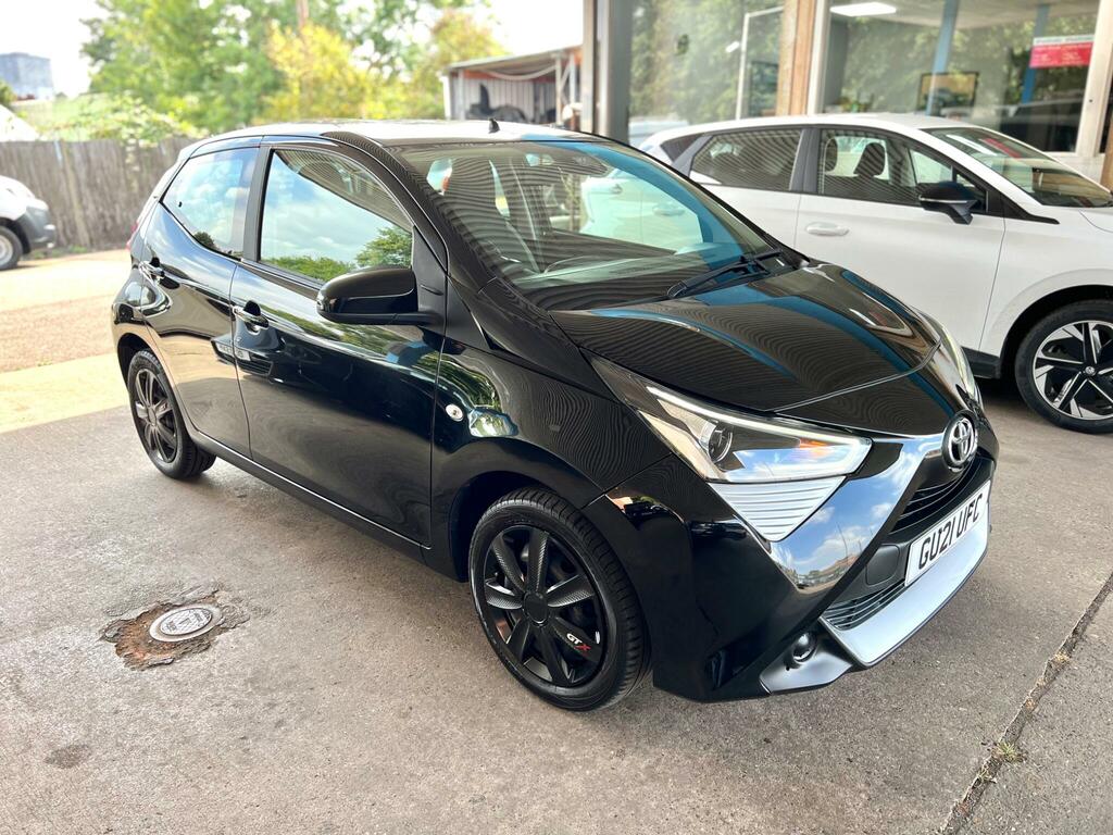 Toyota Aygo 1.0 Vvt-i X-play Euro 6 Safety Sense Black