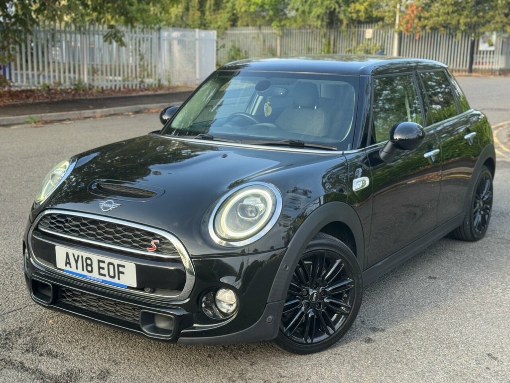 Mini Hatch Cooper S AY18EOF Black #3