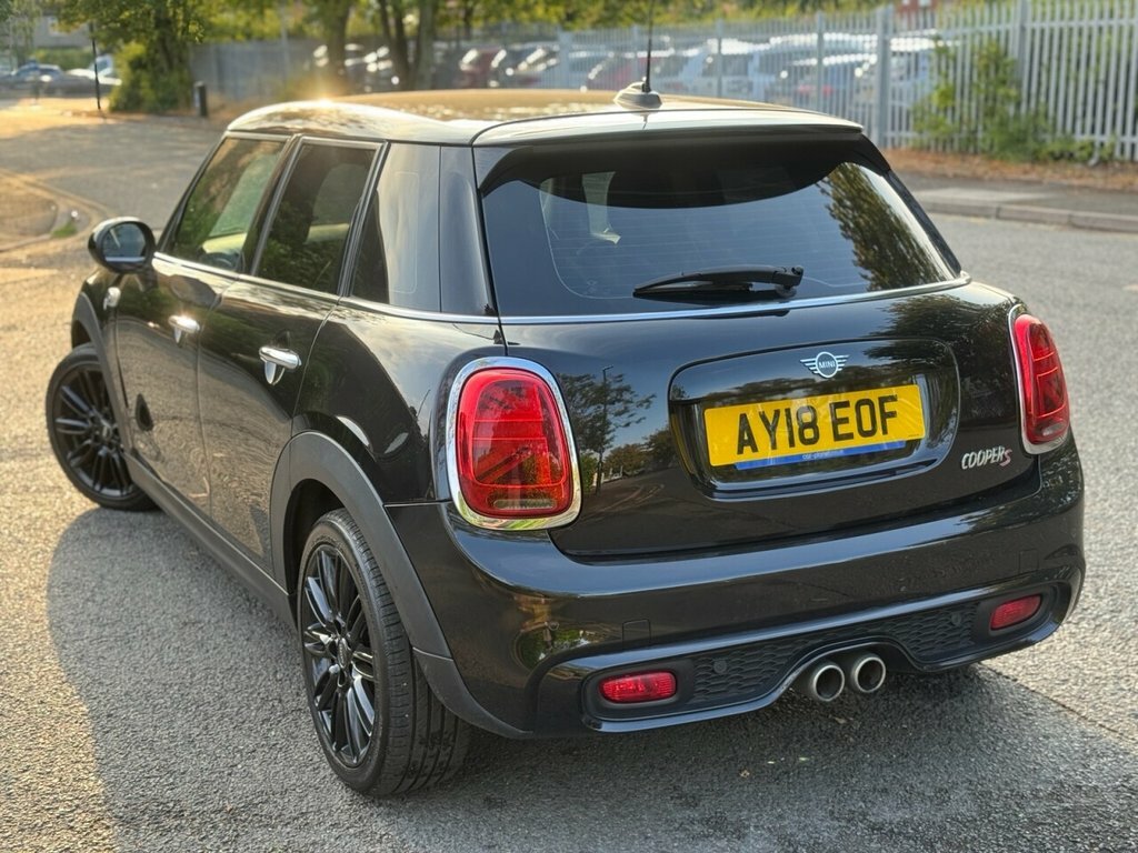 Mini Hatch Cooper S AY18EOF Black #5