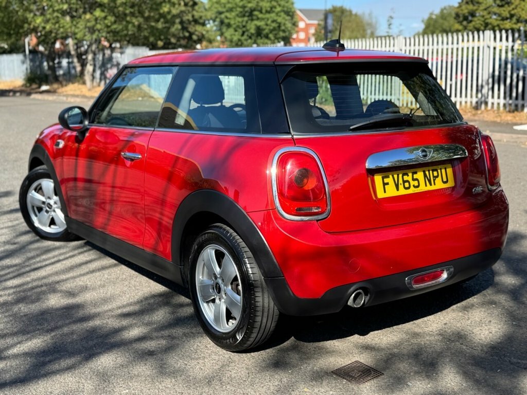 Mini Hatch 1.2L One FV65NPU Red #5
