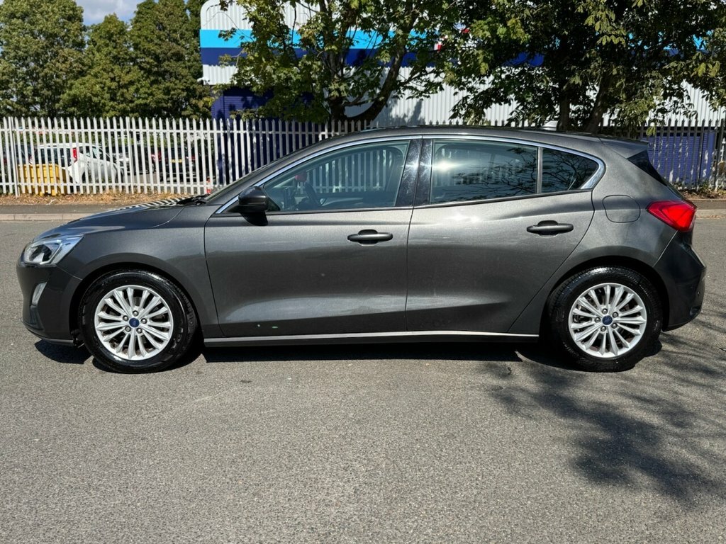 Ford Focus 1L Titanium RK68ODE Grey #6
