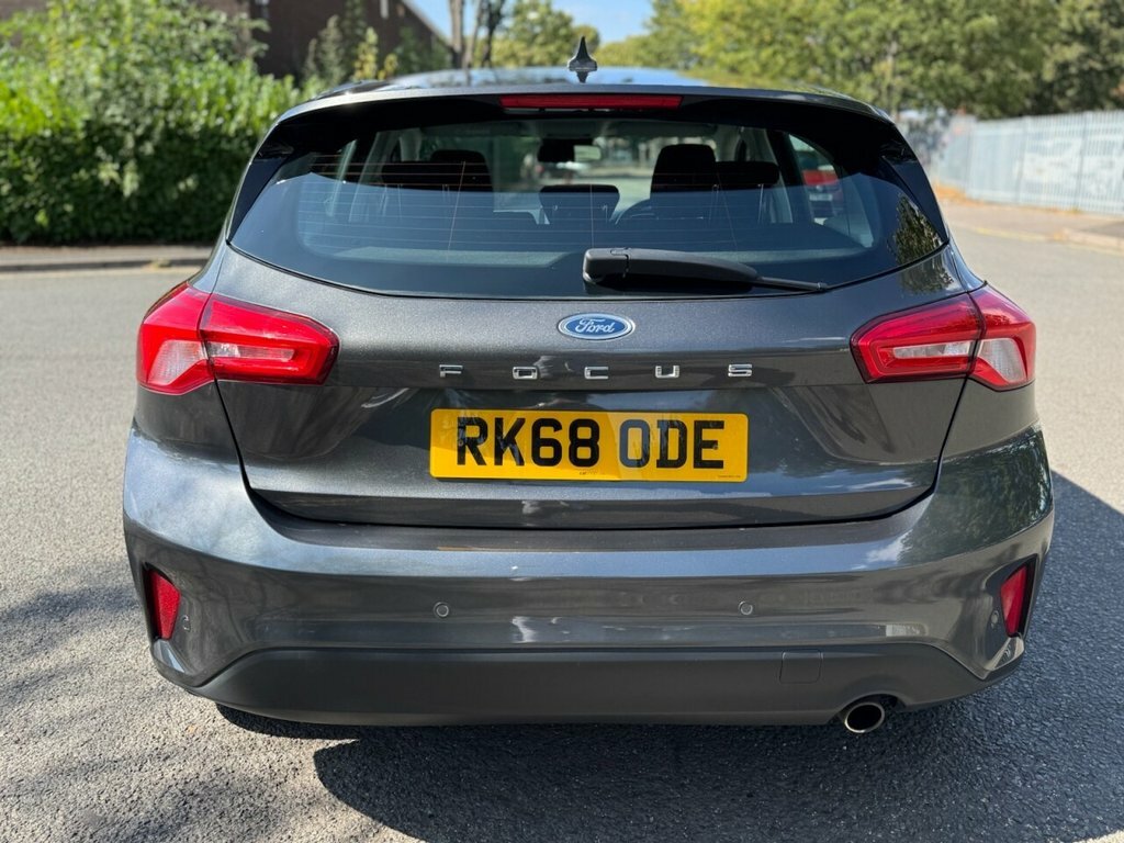 Ford Focus 1L Titanium RK68ODE Grey #4