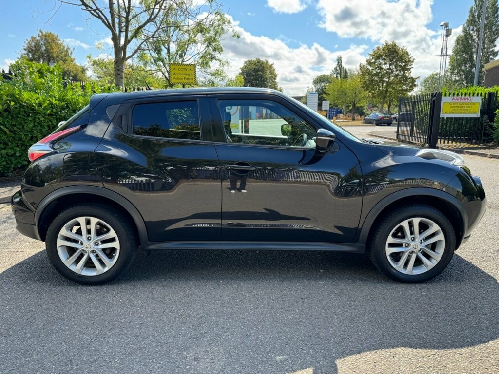 Nissan Juke 1.2L Acenta Premium LG15UHJ Black #2