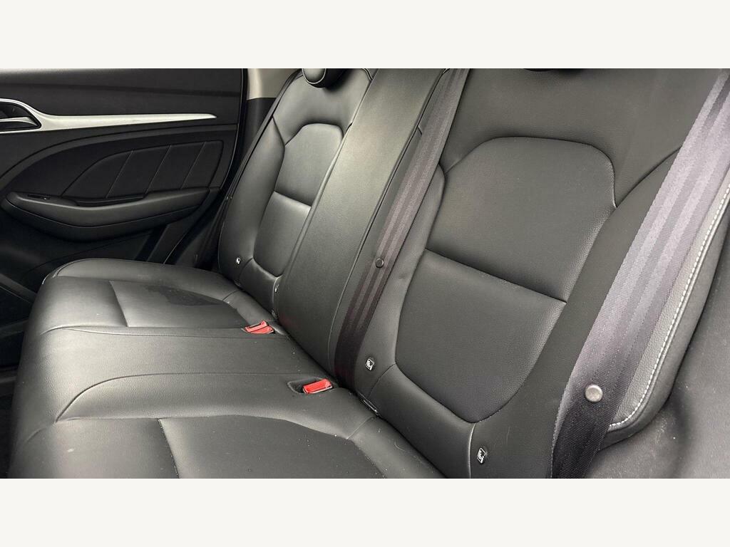 MG ZS 44.5Kwh Exclusive DV70BWA White #6