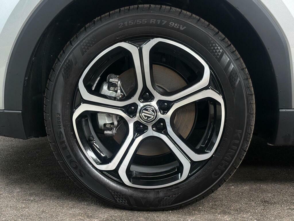 MG ZS Trophy Silver #27