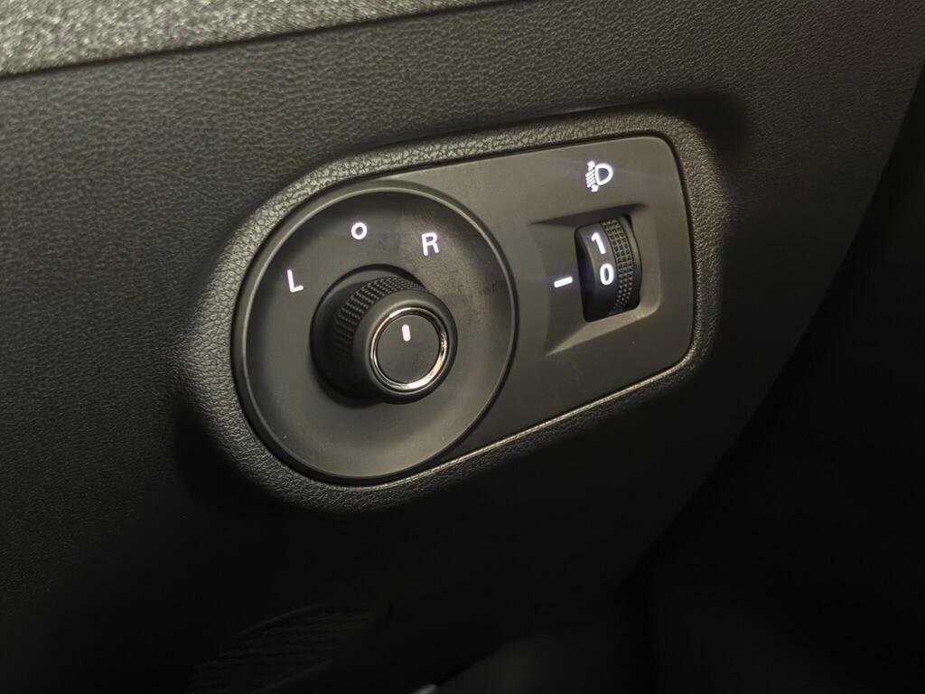 MG ZS Trophy Silver #18