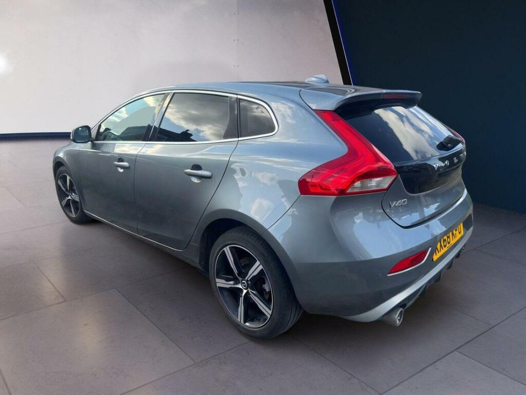 Volvo V40 Hatchback 2.0 T3 Gpf R-design Nav Plus Euro 6 Ss Grey #3