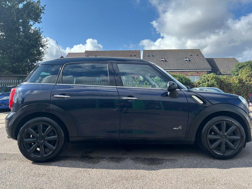 Mini Countryman Hatchback Black #9