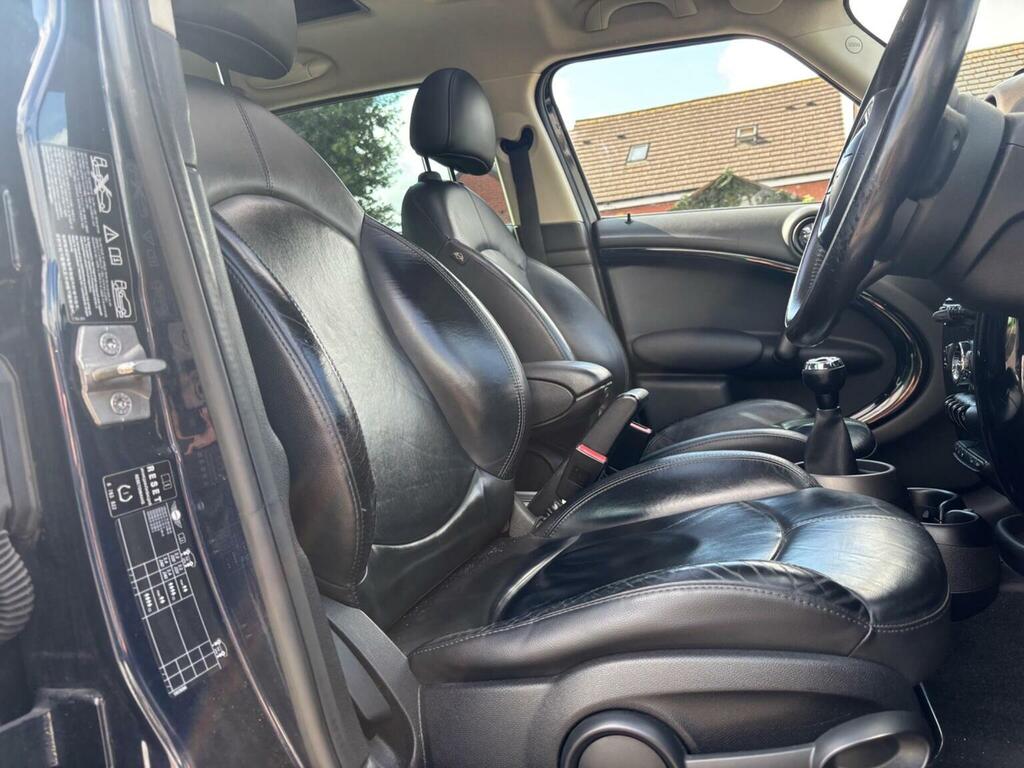 Mini Countryman Hatchback Black #11