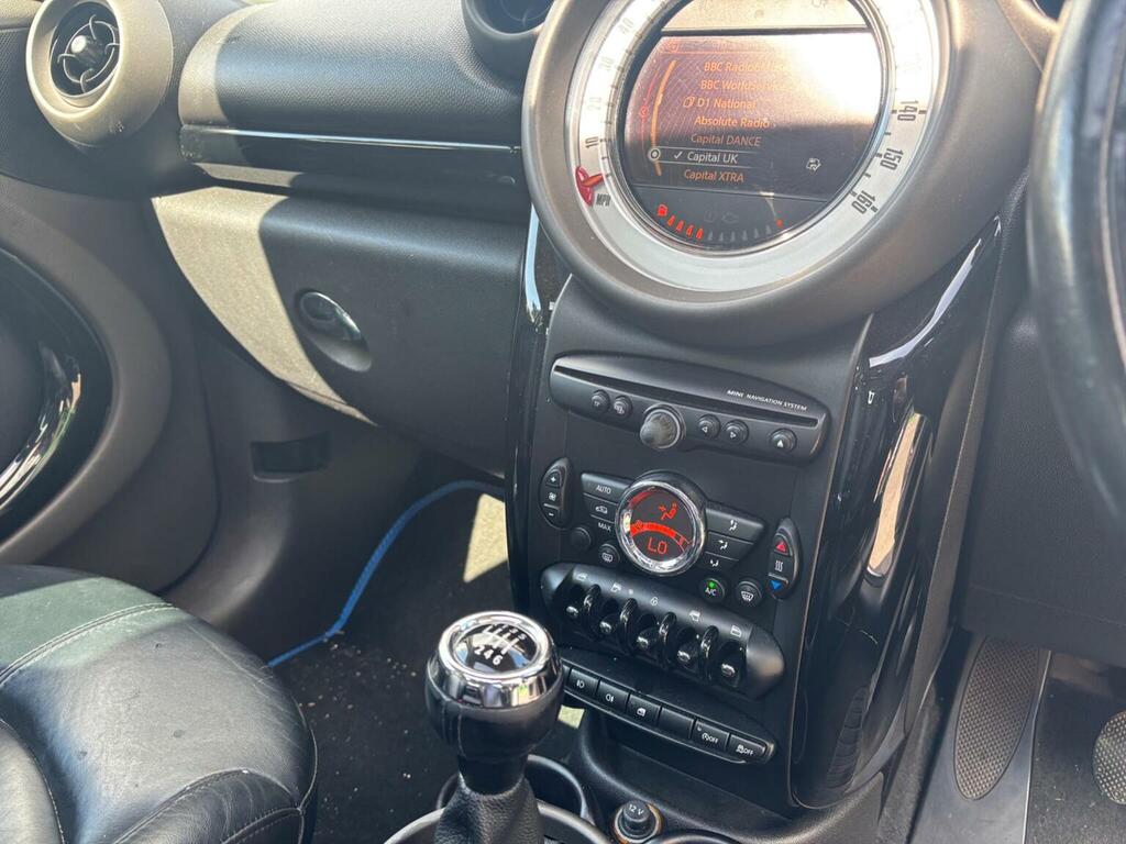 Mini Countryman Hatchback Black #16