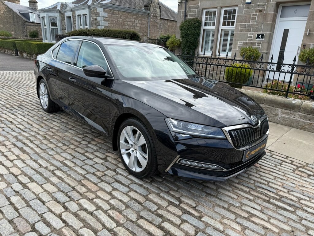 Skoda Superb Hatchback SK71FOC Black #4