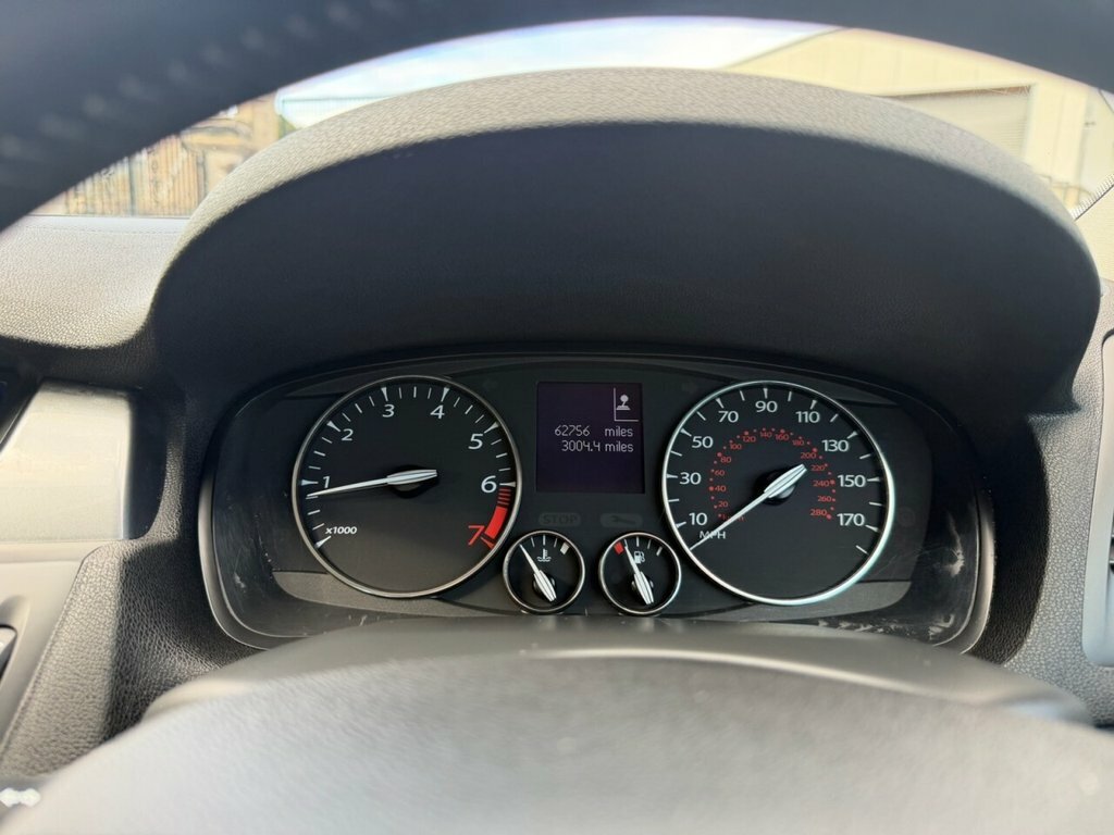Renault Laguna Tomtom Edition White #26