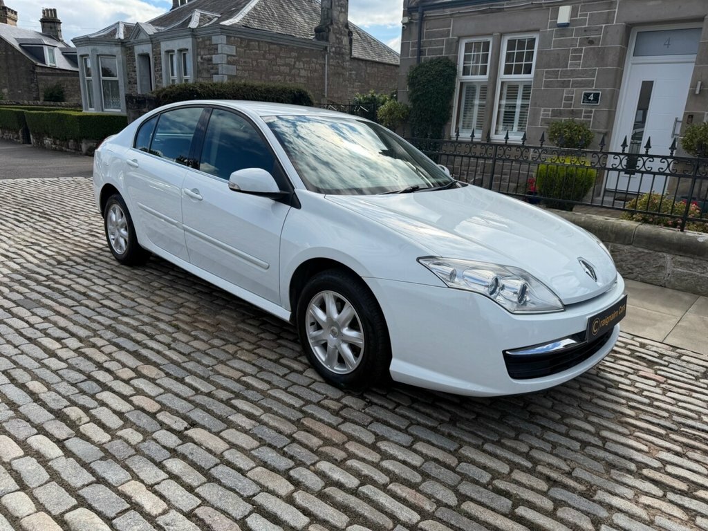 Renault Laguna Tomtom Edition White #8