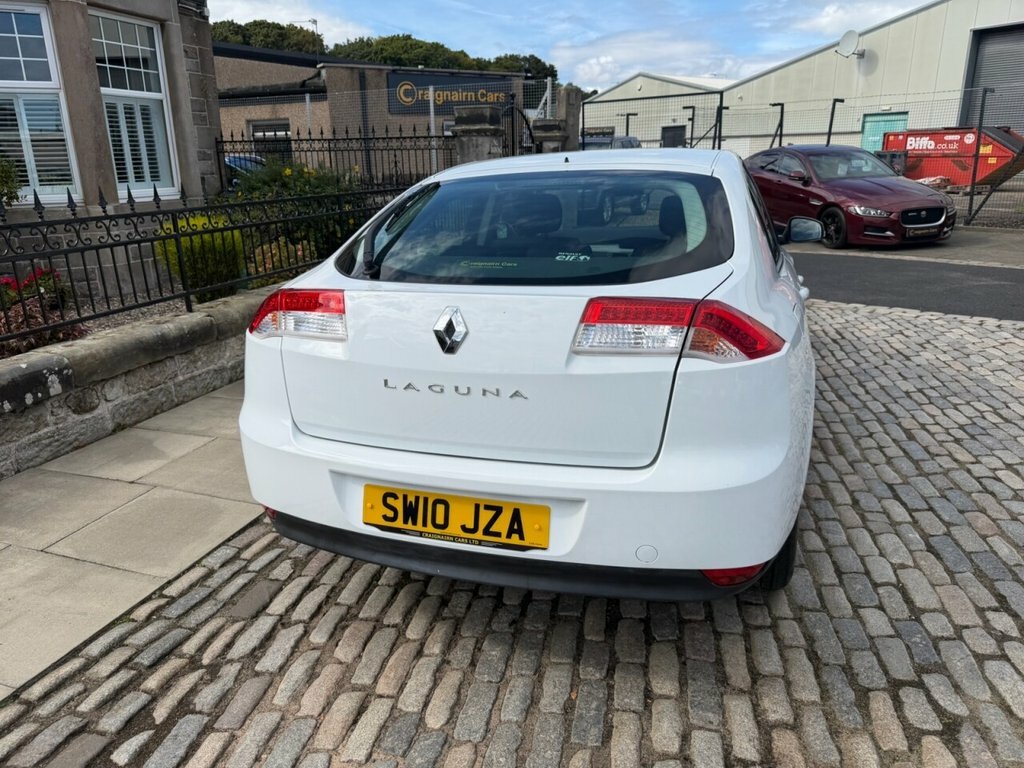 Renault Laguna Tomtom Edition White #17