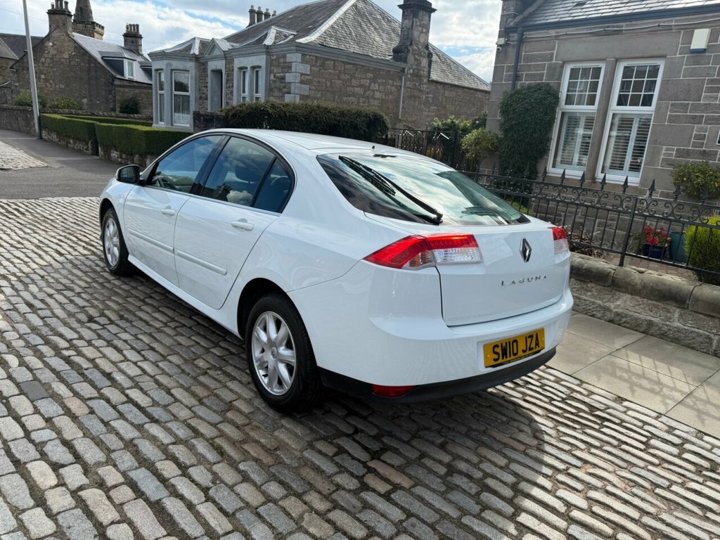 Renault Laguna Tomtom Edition White #13