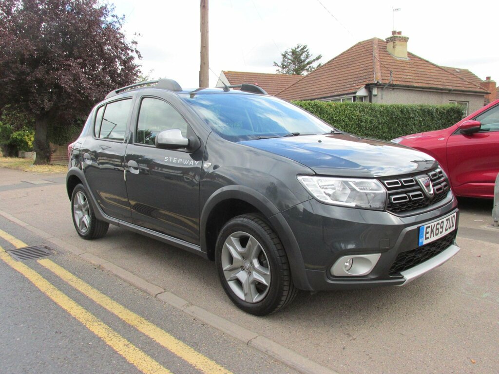 Dacia Sandero Stepway 0.9 Tce Comfort Euro 6 Ss Grey