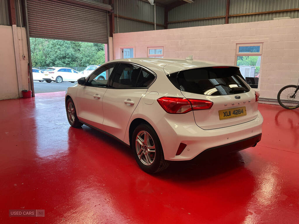 Ford Focus 1.0 Ecoboost 125 Zetec YIG7842 White #4
