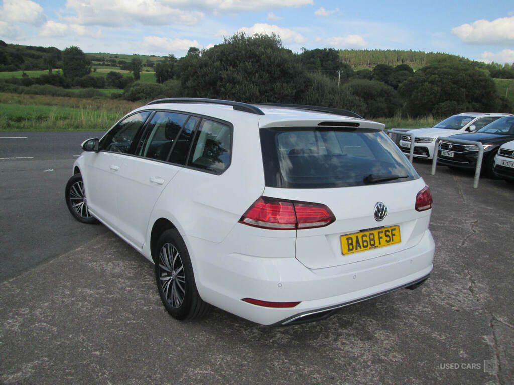 Volkswagen Golf 1.6 Tdi Se BA68FSF White #5