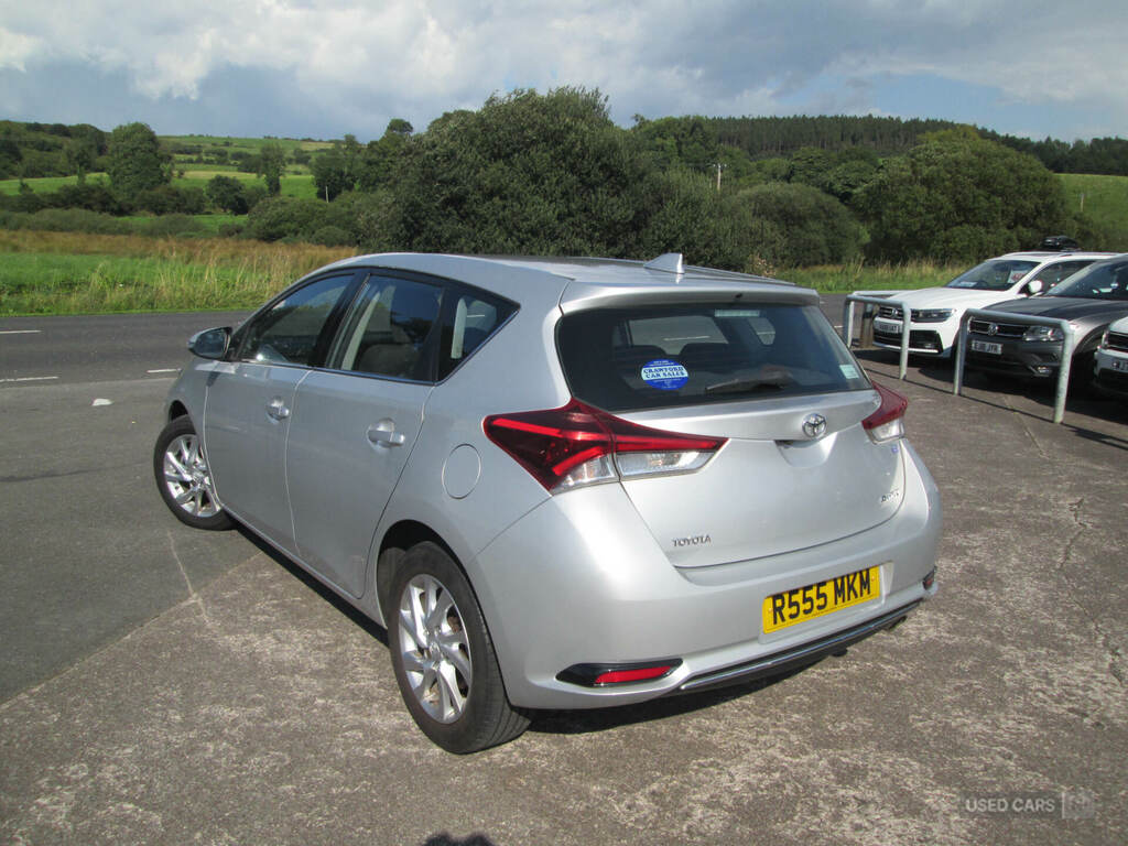 Toyota Auris 1.6 D-4d Business Edition Silver #5