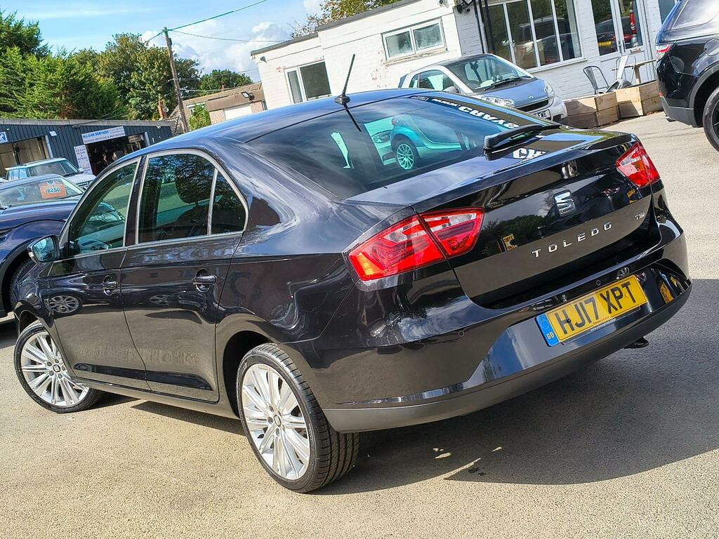 Seat Toledo 1.2 Tsi 110 Style Advanced Black #14