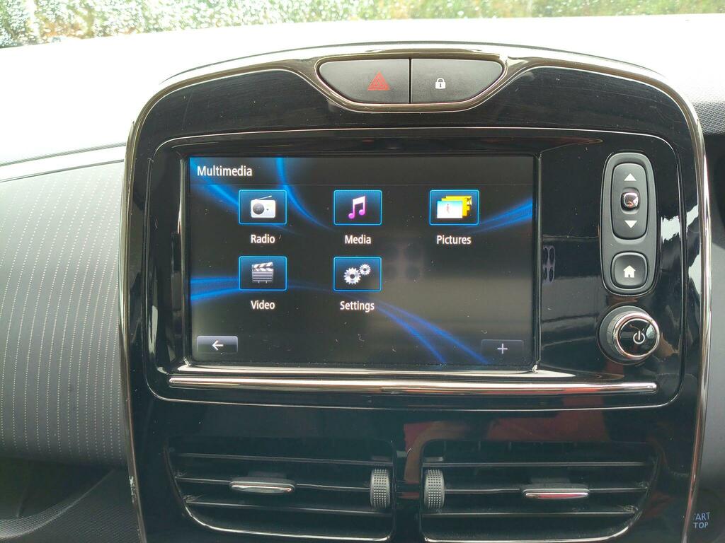Renault Zoe Hatchback White #16