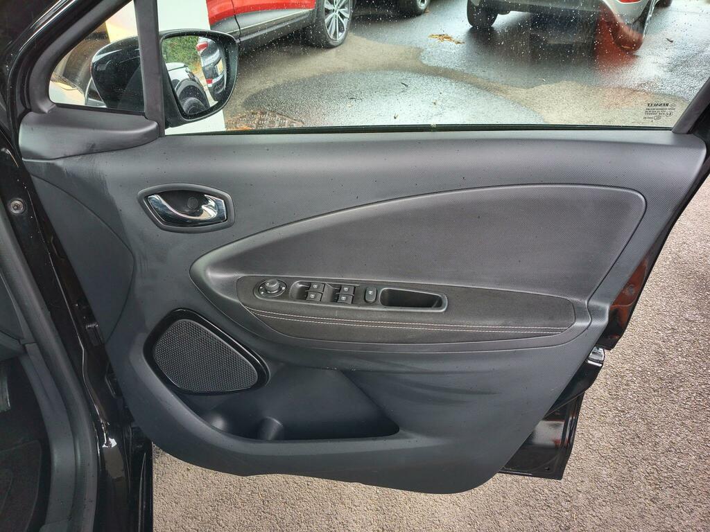 Renault Zoe Hatchback White #20