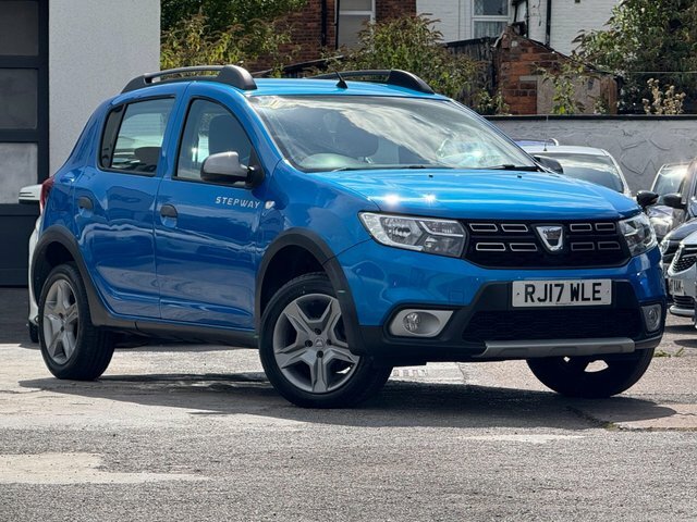 Dacia Sandero Stepway 2017 0.9 Tce Laureate Euro 6 Ss Blue