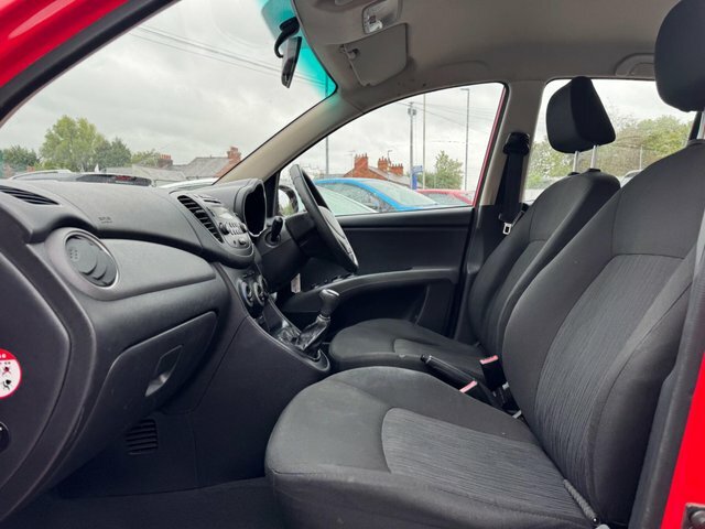 Hyundai I10 Active Silver #2