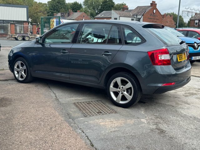 Skoda Rapid Spaceback 1.2 Tsi 110 Se Tech Red #23