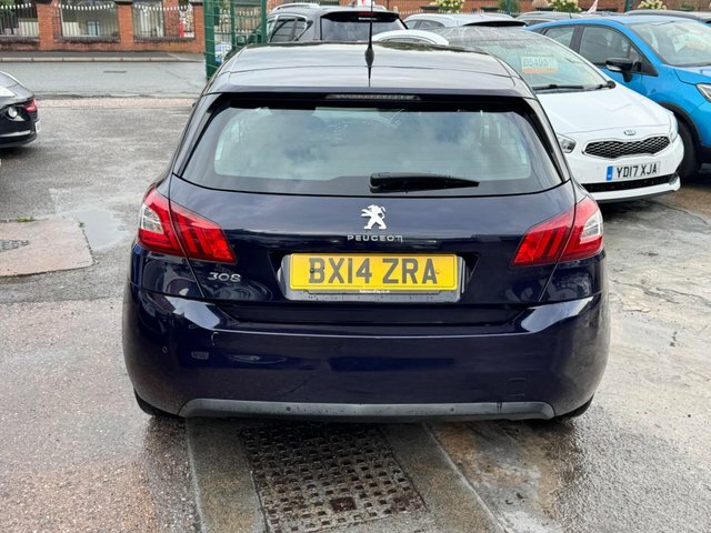 Peugeot 308 Active Red #10