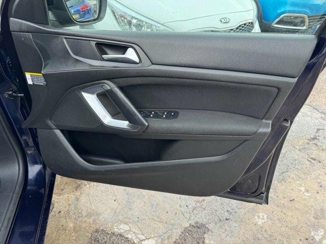 Peugeot 308 Active Red #27