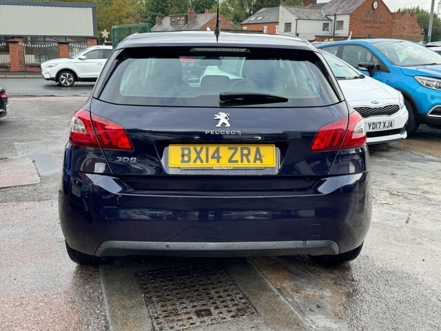 Peugeot 308 Active Red #7