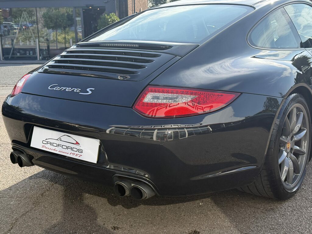 Porsche 911 2dr Silver #18