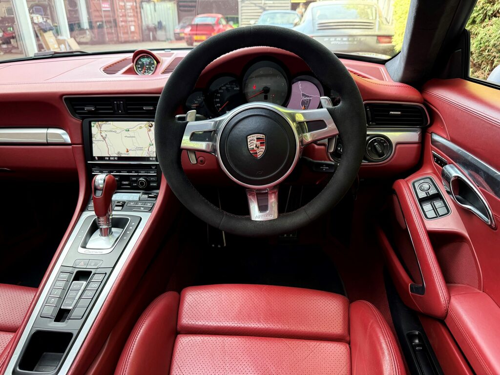 Porsche 911 Carrera 3.8S   #2