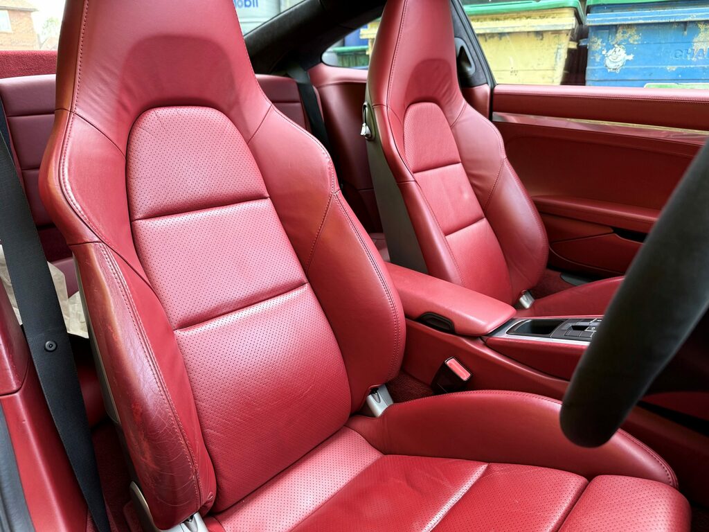 Porsche 911 Carrera 3.8S   #3