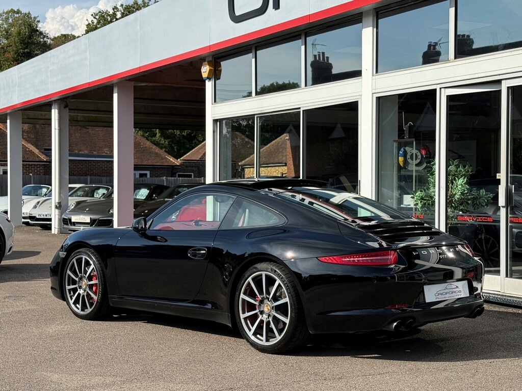 Porsche 911 Automatic White #12