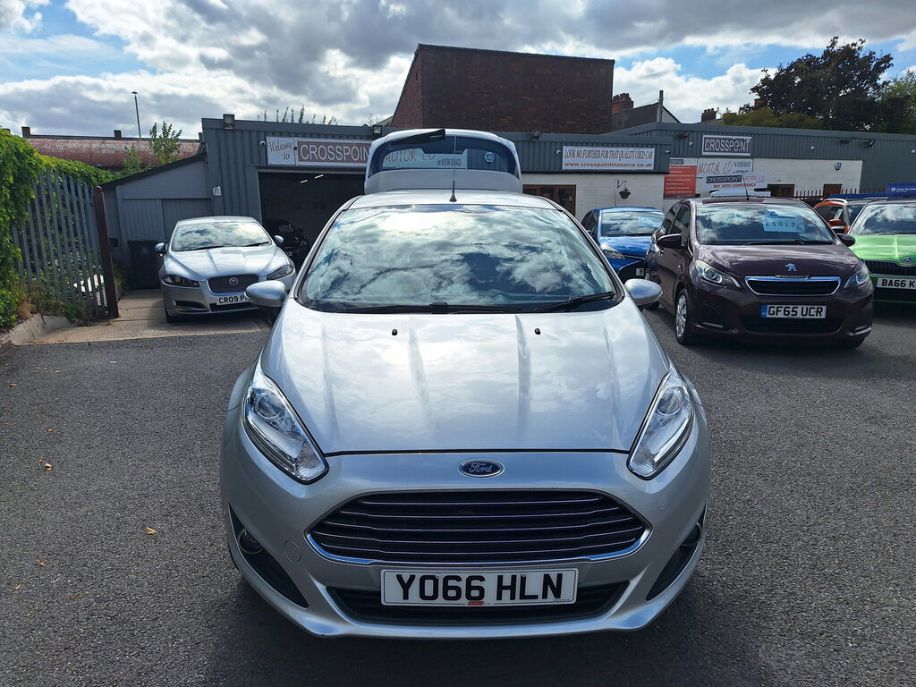 Ford Fiesta 1.25 Zetec Hatchback Euro 6 82 Silver #2