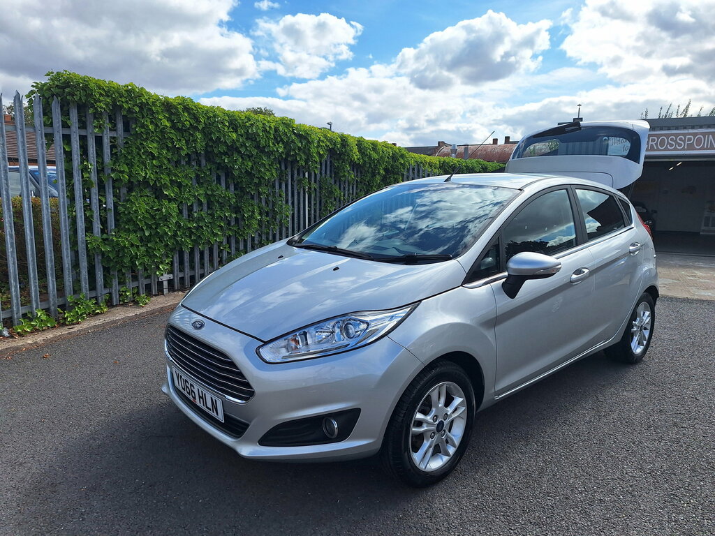 Ford Fiesta 1.25 Zetec Hatchback Euro 6 82 Silver #3