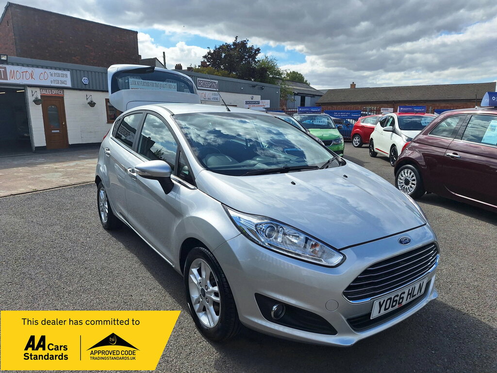 Ford Fiesta 1.25 Zetec Hatchback Euro 6 82 Silver