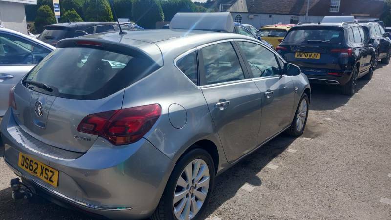 Vauxhall Astra 2.0 Cdti 16V Se - 2013 62 Silver #5