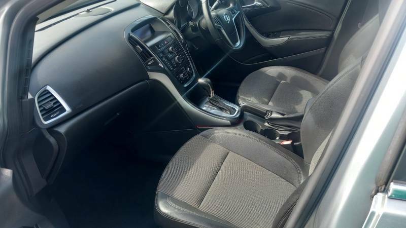 Vauxhall Astra 2.0 Cdti 16V Se - 2013 62 Silver #6