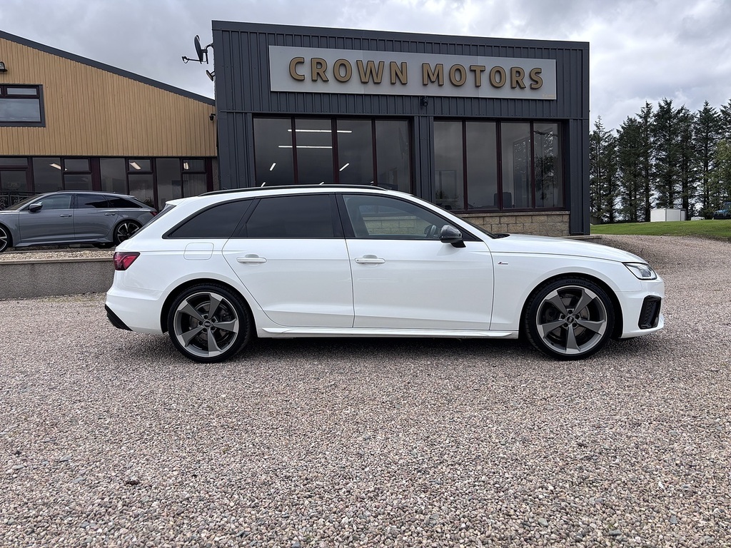 Audi A4 Avant Estate AY21VSN White #3