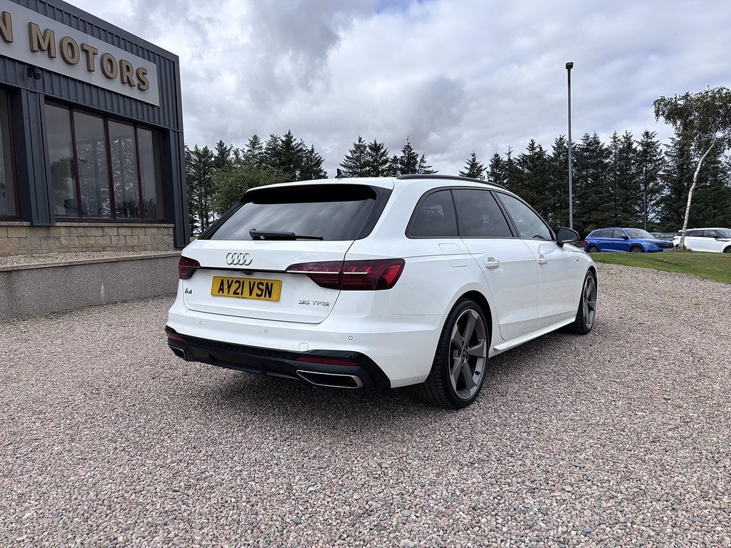 Audi A4 Avant Estate AY21VSN White #4