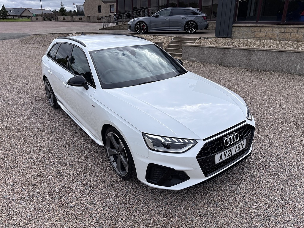 Audi A4 Avant Estate AY21VSN White #2